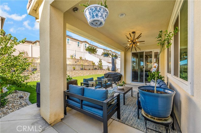 32230 Penstemon Way, Temecula CA: https://media.crmls.org/medias/40481c2e-eb70-4331-9175-52358eb300ff.jpg