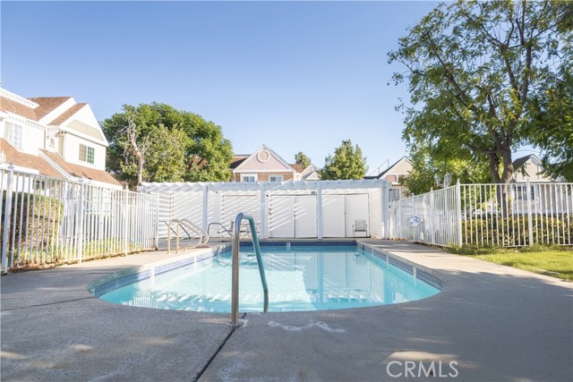 Detail Gallery Image 29 of 32 For 13750 Hubbard St #34,  Sylmar,  CA 91342 - 3 Beds | 2/1 Baths