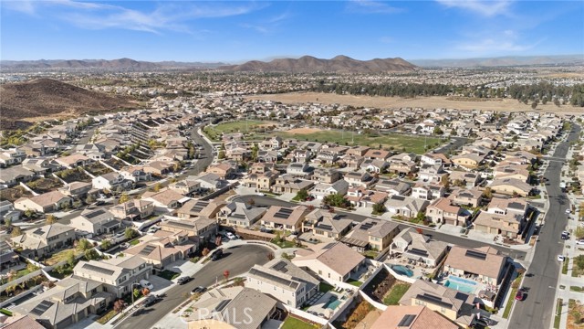 Detail Gallery Image 71 of 75 For 31382 Garrano Cir, Menifee,  CA 92584 - 4 Beds | 3 Baths