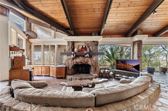 Detail Gallery Image 5 of 61 For 23676 Old Manzanita Rd, Valley Center,  CA 92082 - 3 Beds | 3/1 Baths