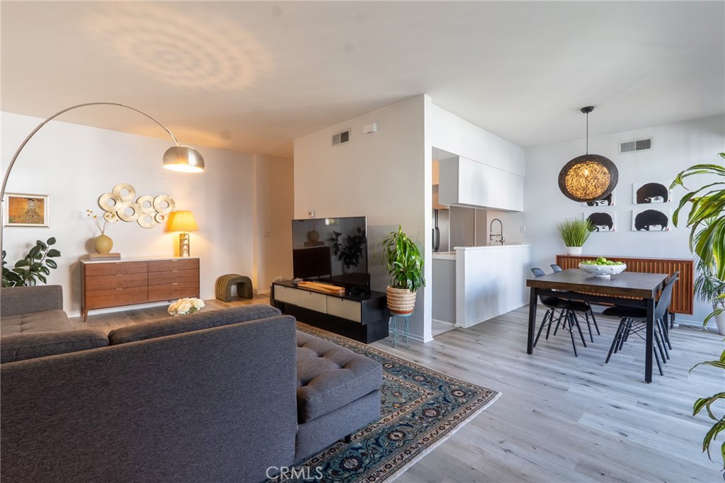 MLS #SR25234199 image #17