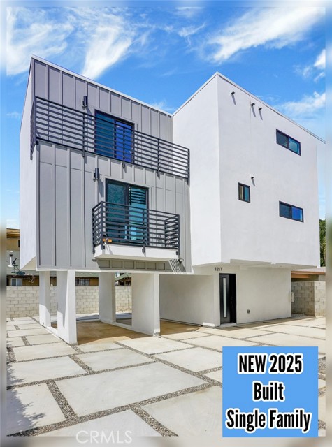 Detail Gallery Image 1 of 35 For 1211 N. Kingsley Dr, Los Angeles,  CA 90029 - 4 Beds | 4 Baths