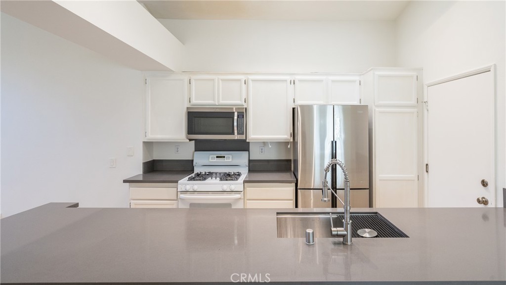 MLS #SR25259106 image #8