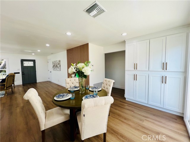 Detail Gallery Image 11 of 28 For 264 N Canyon Bld, Monrovia,  CA 91016 - 3 Beds | 2 Baths