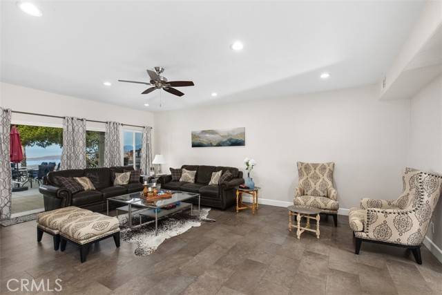 Detail Gallery Image 6 of 40 For 14710 Burwood Dr, Lake Mathews,  CA 92570 - 5 Beds | 3/2 Baths