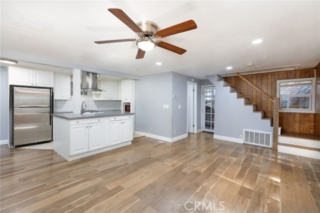 Detail Gallery Image 5 of 28 For 799 Fern Dr, Crestline,  CA 92325 - 3 Beds | 3 Baths