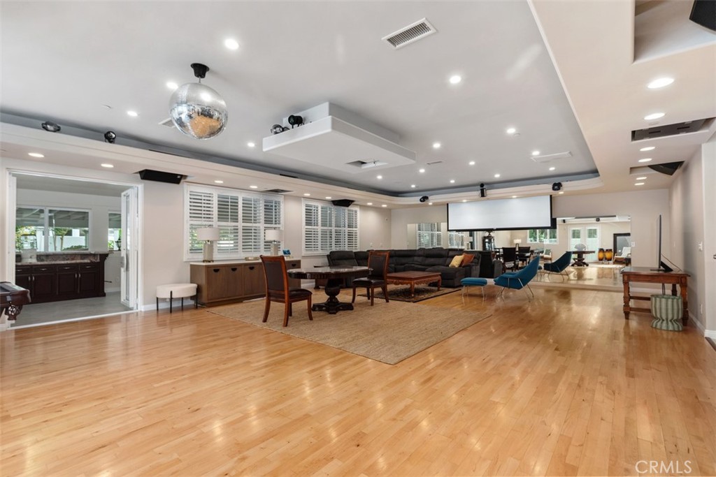 MLS #OC26151633 image #17