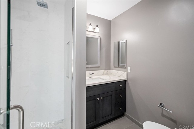 5 Clipper Road, Rancho Palos Verdes CA: https://media.crmls.org/medias/404b28d8-8496-4d2e-96fc-d3531ab6c0a7.jpg