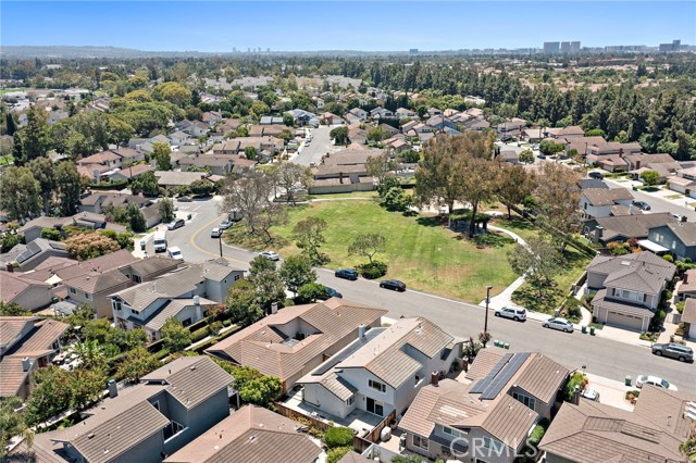 16 Bluejay, Irvine CA: https://media.crmls.org/medias/404c5332-c059-4450-b39e-f4aabe40c3b8.jpg