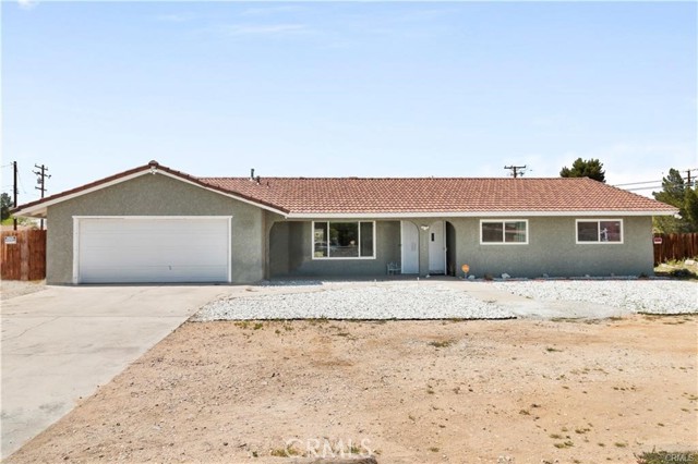 Detail Gallery Image 15 of 15 For 13686 Kiowa Rd, Apple Valley,  CA 92308 - 3 Beds | 2 Baths