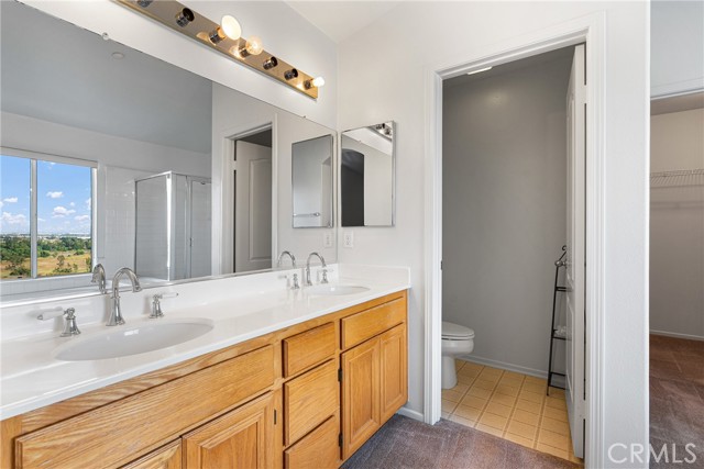 17289 Eastview Drive, Chino Hills CA: https://media.crmls.org/medias/404c9926-e0cc-4e64-b3bc-b4b874df00d0.jpg