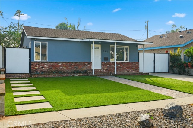 2516 185th, Redondo Beach CA: https://media.crmls.org/medias/404cccf1-4ee9-4bcc-b124-813e1a78bab7.jpg