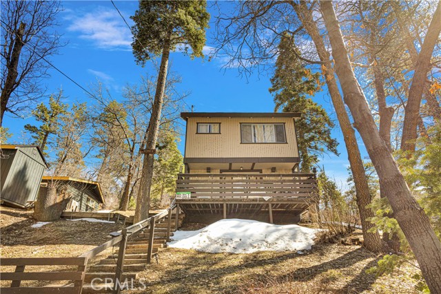 Detail Gallery Image 2 of 21 For 43103 Grizzly Rd, Big Bear Lake,  CA 92315 - 2 Beds | 1 Baths