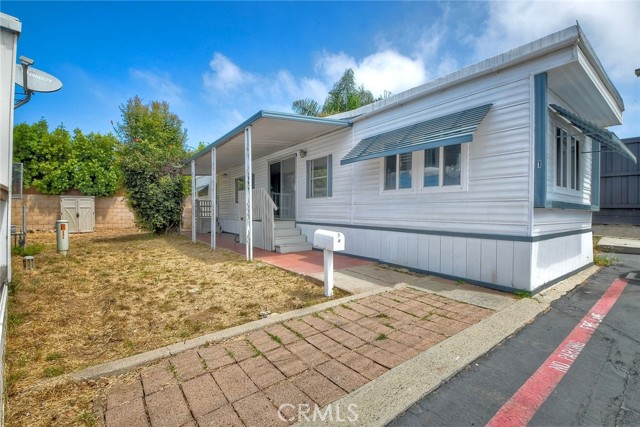 Detail Gallery Image 1 of 32 For 699 N Vulcan #1,  Encinitas,  CA 92024 - 2 Beds | 1/1 Baths