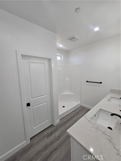 Detail Gallery Image 13 of 24 For 10401 N Loop Bld, California City,  CA 93505 - 4 Beds | 2/1 Baths