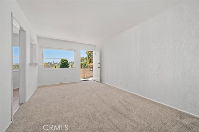 Detail Gallery Image 4 of 24 For 350 Y Pl #D,  Laguna Beach,  CA 92651 - 1 Beds | 1 Baths