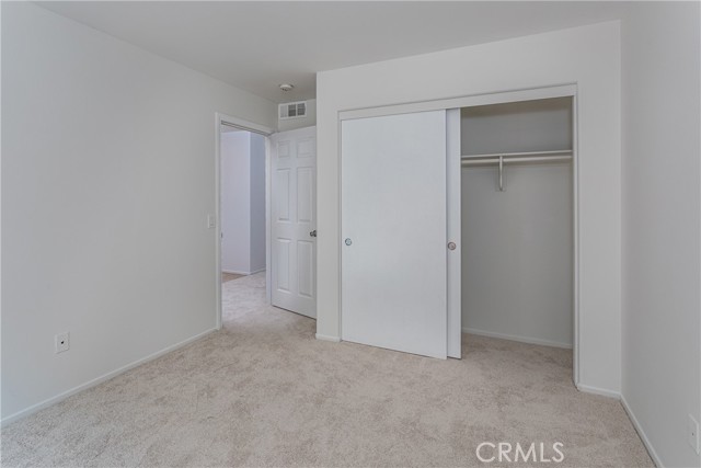 Detail Gallery Image 23 of 29 For 6840 De Celis Pl #32,  Van Nuys,  CA 91406 - 4 Beds | 4 Baths