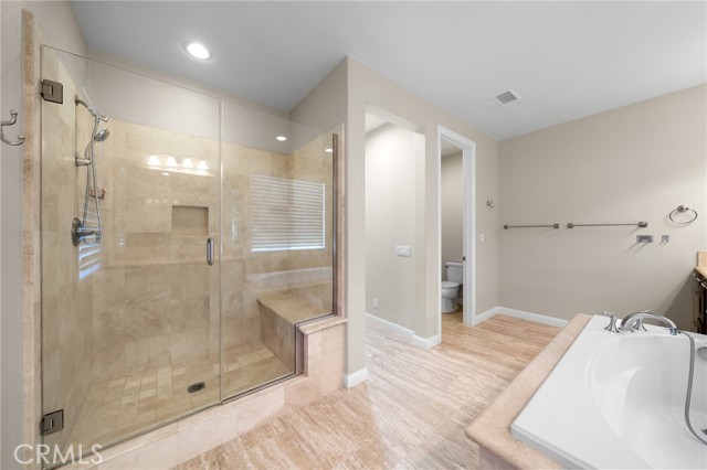 Detail Gallery Image 24 of 40 For 19 Hollyhock, Lake Forest,  CA 92630 - 5 Beds | 5/1 Baths