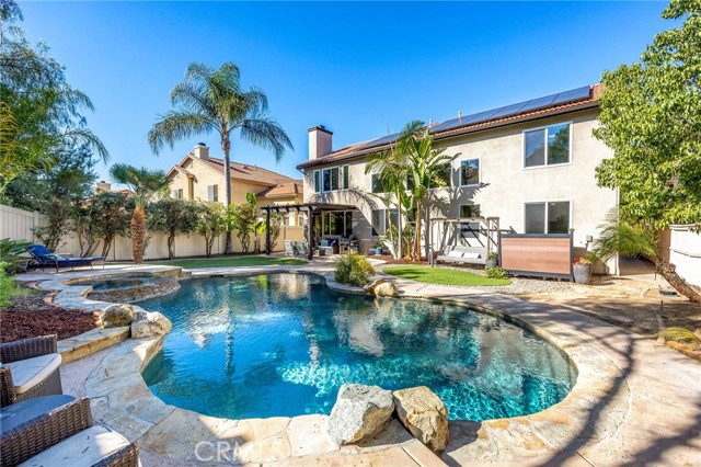 Detail Gallery Image 6 of 51 For 32447 Cassino Ct, Temecula,  CA 92592 - 5 Beds | 3 Baths