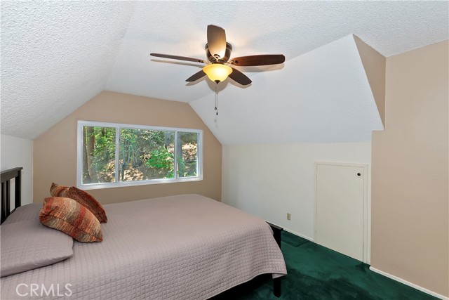 Detail Gallery Image 23 of 40 For 26661 Lake Forest Dr, Twin Peaks,  CA 92391 - 3 Beds | 2/1 Baths