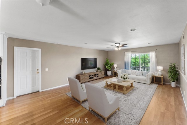24450 Malaga Road, Menifee CA: https://media.crmls.org/medias/404f86f5-1656-433c-94da-d8764c3b09fd.jpg