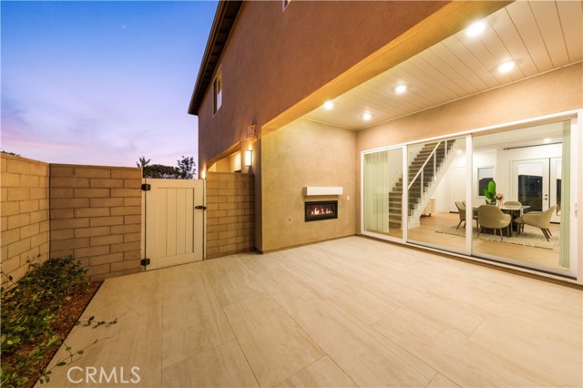 270 Sora, Irvine CA: https://media.crmls.org/medias/404ffe69-ff33-47d8-bb80-aecea07061e5.jpg