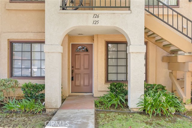 Detail Gallery Image 4 of 27 For 10668 Dabney Dr #125,  San Diego,  CA 92126 - 1 Beds | 1 Baths