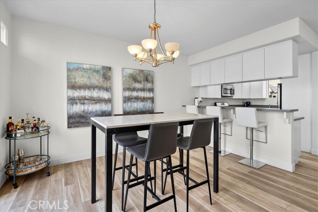 4216 Highland Avenue, Manhattan Beach, California 90266, 2 Bedrooms Bedrooms, ,2 BathroomsBathrooms,Residential,Sold,Highland,SB22108574