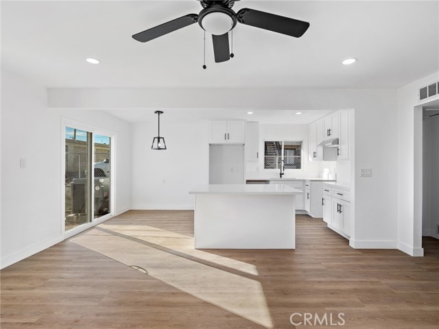 Detail Gallery Image 13 of 26 For 840 E Virginia, Barstow,  CA 92311 - 3 Beds | 2 Baths