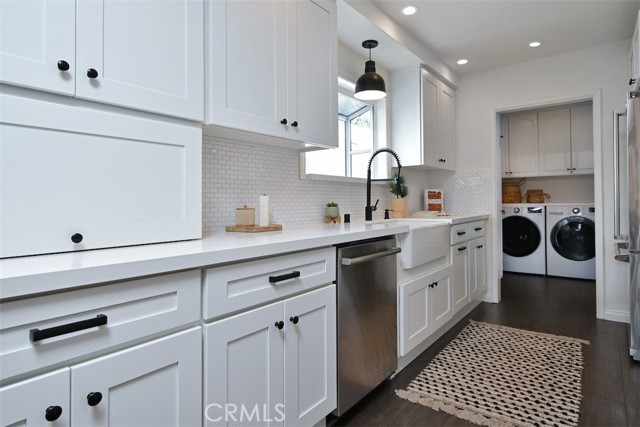 Detail Gallery Image 13 of 33 For 12614 Morrison, Studio City,  CA 91607 - 4 Beds | 3 Baths