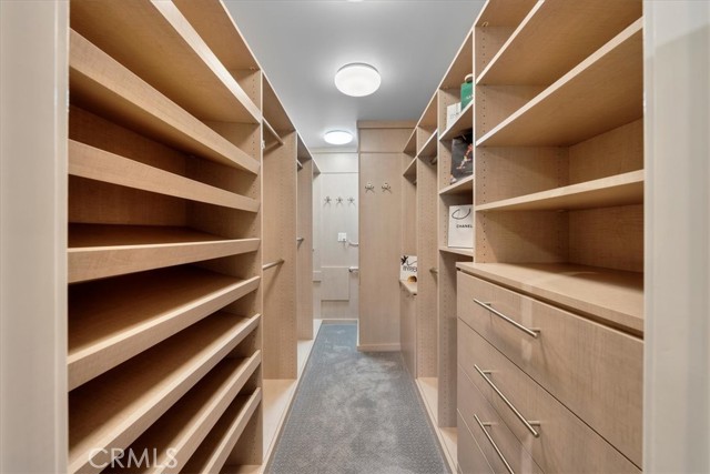 Detail Gallery Image 40 of 52 For 1167 Roxbury Dr #103,  Los Angeles,  CA 90035 - 2 Beds | 4/1 Baths