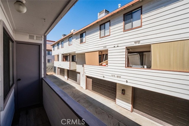1129 Linden Avenue, Glendale CA: https://media.crmls.org/medias/4051ae1d-7cda-4e6d-912d-e35e04c516d5.jpg