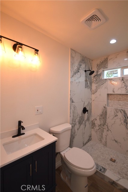 9422 Bartolo Avenue, Pico Rivera CA: https://media.crmls.org/medias/4051dfd3-705c-47f6-a2cb-3d3b607f1d6b.jpg