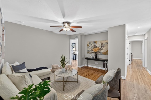 Detail Gallery Image 19 of 59 For 2225 E Grove Ave, Orange,  CA 92867 - 4 Beds | 3 Baths