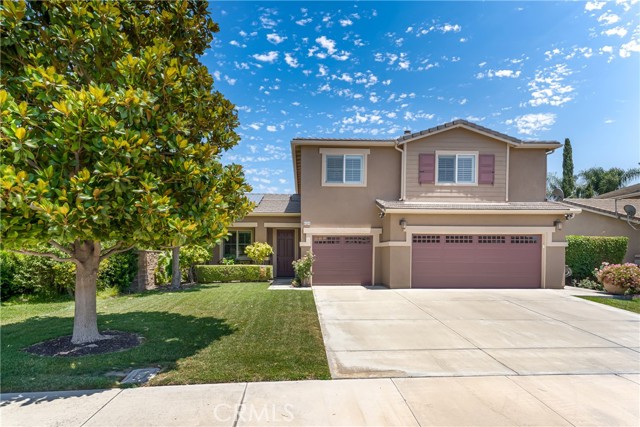 6524 Diamondback Rd, Eastvale, CA 92880