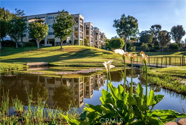 Detail Gallery Image 23 of 27 For 842 Ronda Sevilla #B,  Laguna Woods,  CA 92637 - 2 Beds | 2 Baths