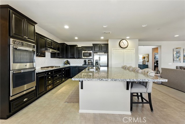 Detail Gallery Image 21 of 44 For 35160 Smith Ave, Beaumont,  CA 92223 - 4 Beds | 3 Baths