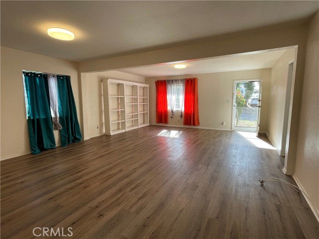 Detail Gallery Image 5 of 20 For 11180 Tujunga Canyon, Tujunga,  CA 91042 - 3 Beds | 2 Baths