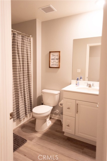 2436 Tulip Drive, Perris CA: https://media.crmls.org/medias/4054a07e-581d-4821-a755-76b3c40fd41e.jpg