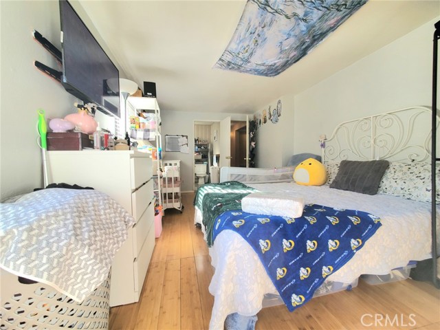 Detail Gallery Image 13 of 14 For 18035 Soledad Canyon Rd #4,  Canyon Country,  CA 91387 - 3 Beds | 2 Baths