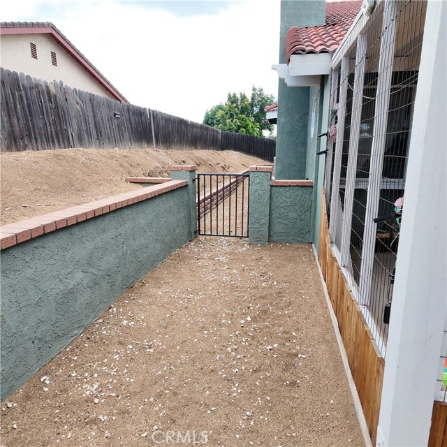 Detail Gallery Image 12 of 47 For 14253 Martin Pl, Riverside,  CA 92503 - 3 Beds | 2/1 Baths