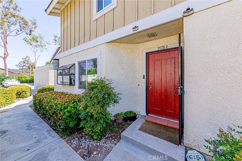 23763 Highland Valley Road
