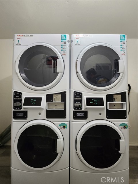 Detail Gallery Image 19 of 19 For 408 Burchett #6,  Glendale,  CA 91203 - 2 Beds | 2 Baths