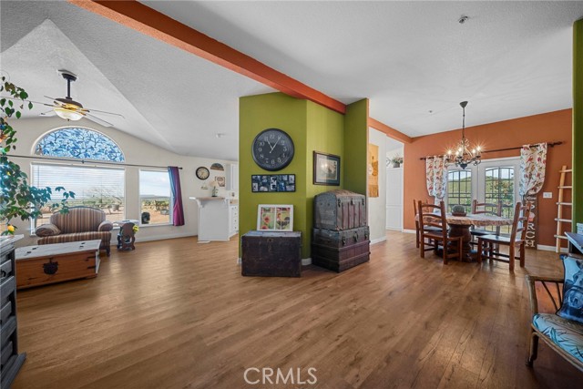 Detail Gallery Image 18 of 54 For 33330 Palen, Agua Dulce,  CA 91350 - 3 Beds | 2 Baths