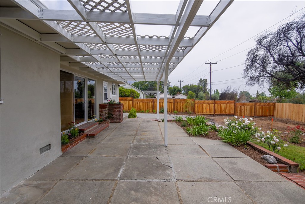 1678 Midwick DriveAltadena img 1