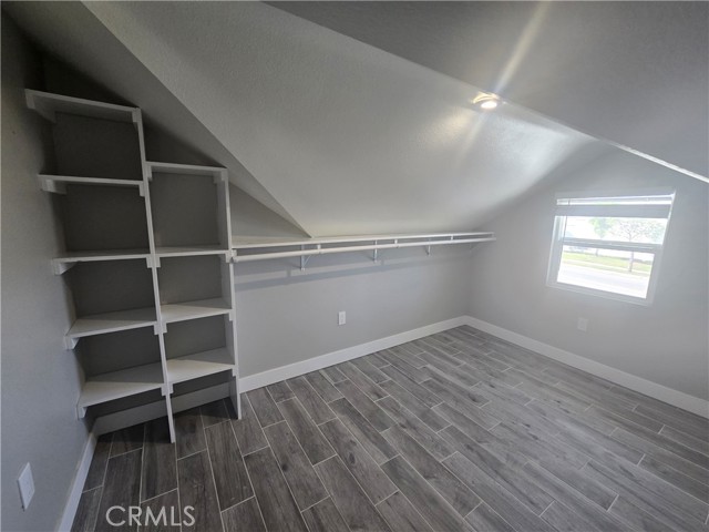 Image 10 of 20 For 136 Sheridan Street B
