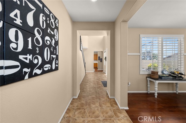 8800 Camino Limon Road, Corona CA: https://media.crmls.org/medias/40594f33-1686-428f-adf5-8afb4e3450dd.jpg