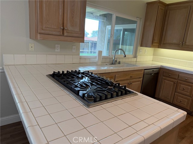 Detail Gallery Image 16 of 43 For 14253 Meadowlands, Riverside,  CA 92503 - 3 Beds | 2 Baths