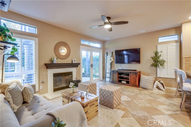 4 Sugarpine Drive, Trabuco Canyon CA: https://media.crmls.org/medias/4059a3f4-f69e-42eb-bd5e-429a06562570.jpg