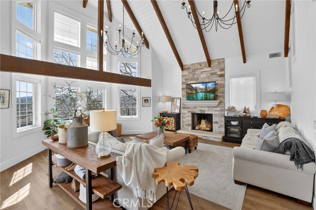 Front Image Thumbnail for CRIG26061939